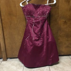 Newer Maroon Dress! Size 3-4